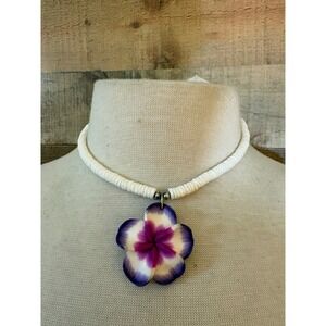 Purple White Plumeria Flower Pendant Puka Shell Bead Necklace 16 Inch